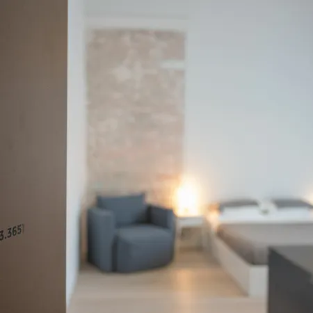 Bed & Breakfast N38e13 Bb Art Design